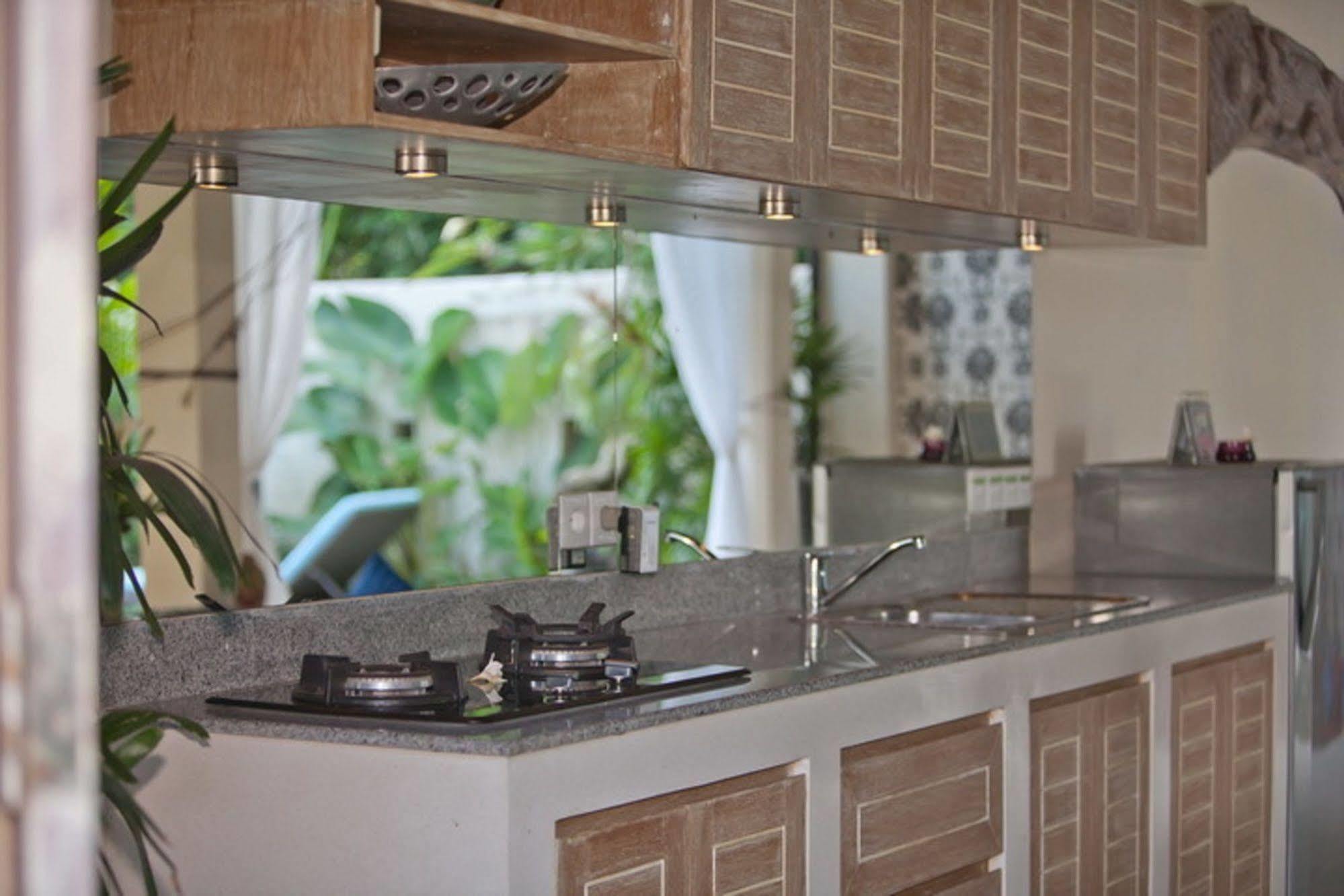Enigma Bali Villas Kuta  Ngoại thất bức ảnh