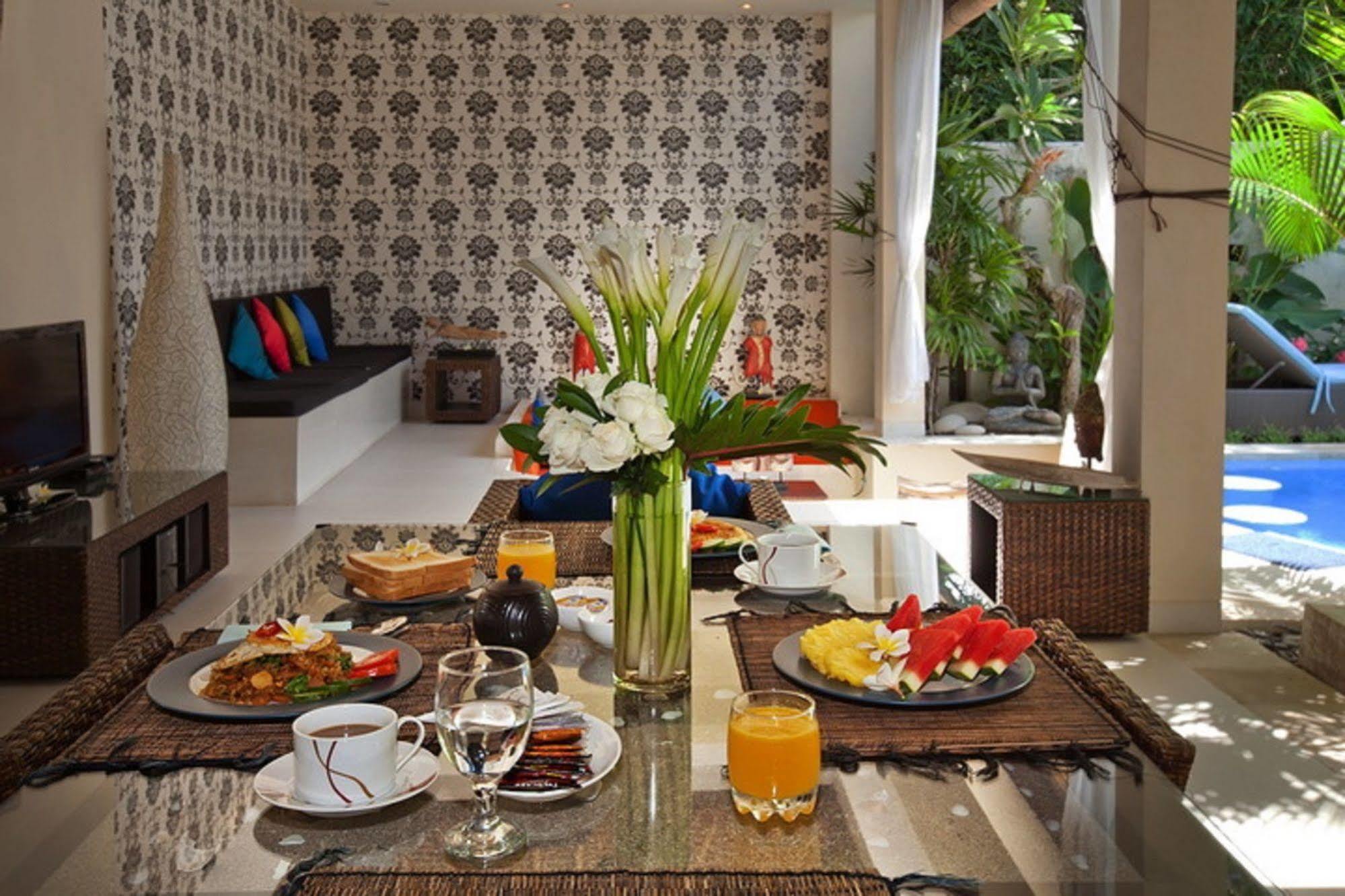 Enigma Bali Villas Kuta  Ngoại thất bức ảnh